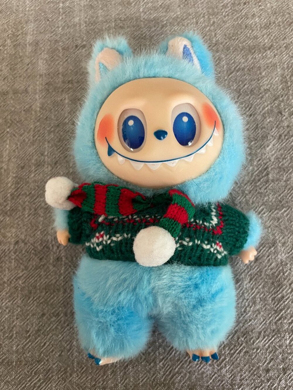Pop Mart Monsters Blue Keychain Plush Doll Holiday Edition W/Sweater 7"